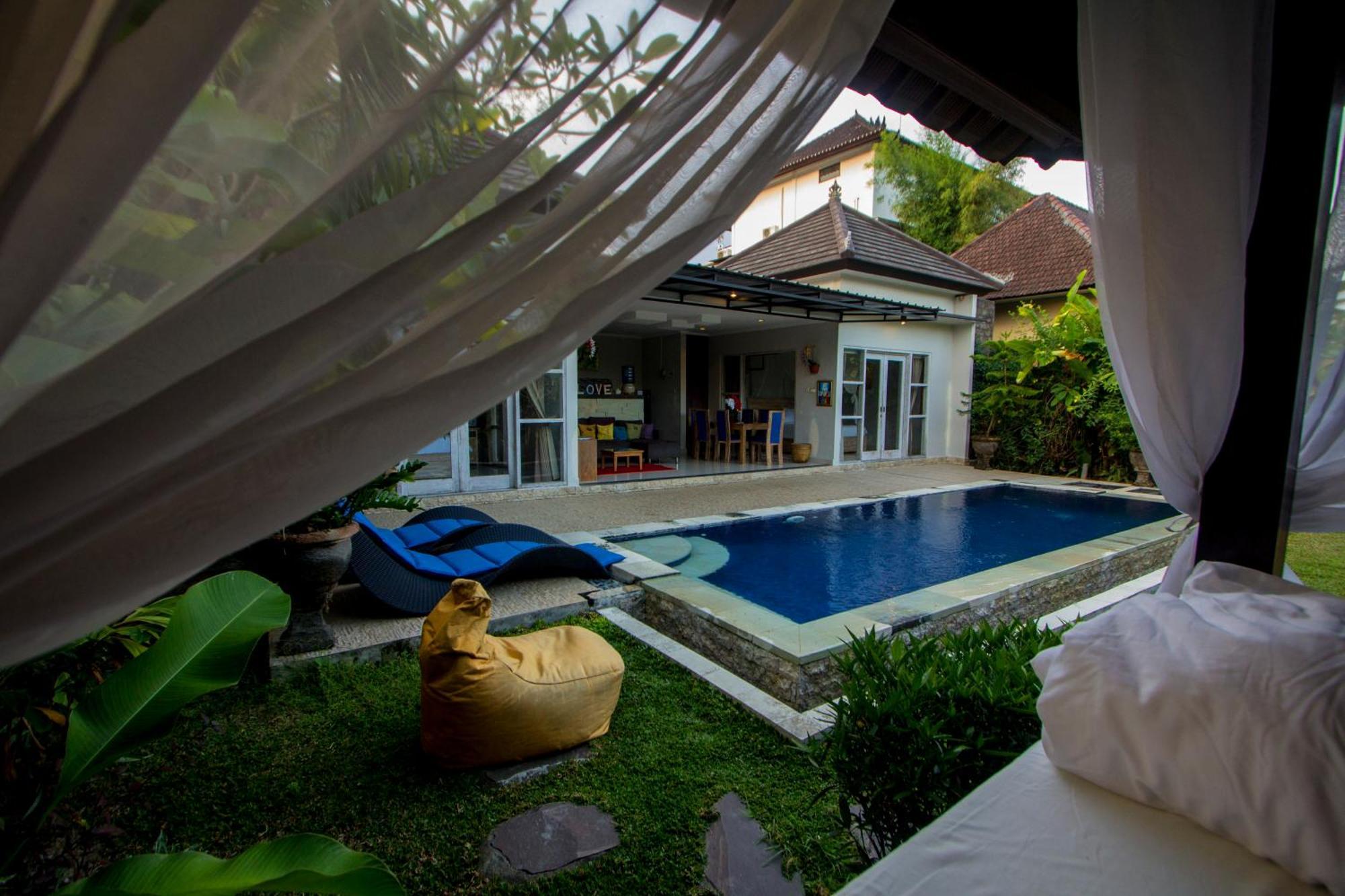 Ratna Villa Ubud Eksteriør billede